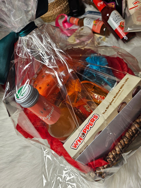 GRACE AND GLORY Handmade African Jewelry and Gift Basket Set