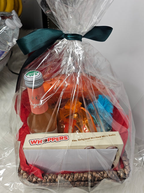 GRACE AND GLORY Handmade African Jewelry and Gift Basket Set