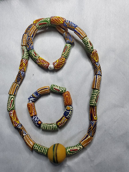 Osebo Unisex African bead necklace and bracelet set