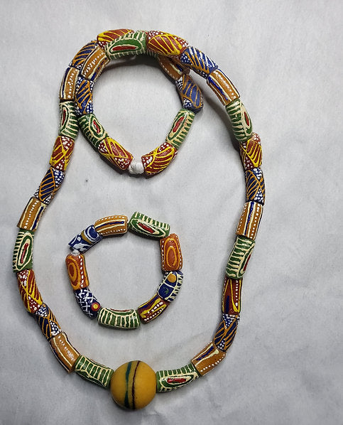 Osebo Unisex African bead necklace and bracelet set