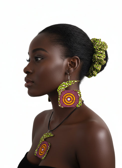 Aurora Africana Ensemble - Ankara Earring and Necklace Set