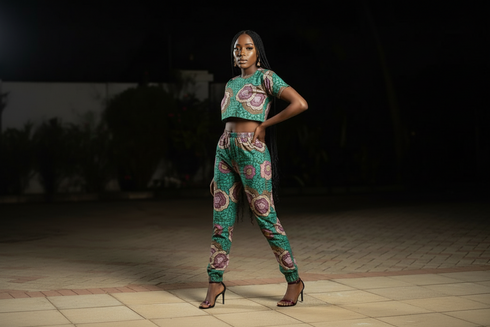 Buiteyo Women Ankara Pattern Print Two-Piece Set with Elastic Band