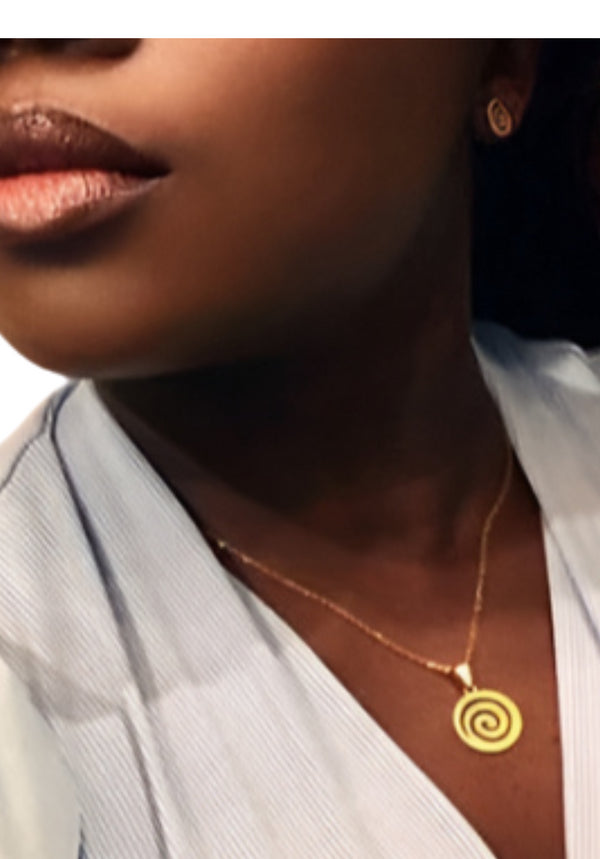 Da-ye Necklace and Earrings Set