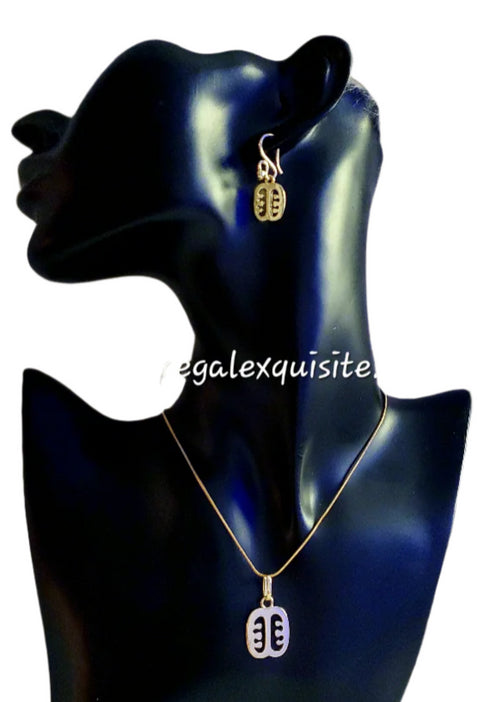 Ese ne Tekrema Earrings and Necklace Set