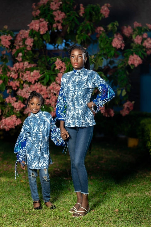 Olanna Women’s Blue & White Ankara Print High-Neck Balloon Sleeve Blouse – African Statement Top