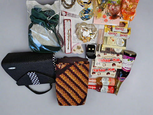 ULTIMATE QUEEN EXPERIENCE Handmade Luxury African Gift Basket Set