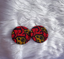 Load image into Gallery viewer, Circular Chic Small Ankara Print Earrings
