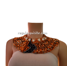 Load image into Gallery viewer, Pearl Embrace Necklace
