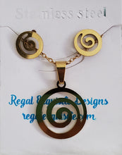 Load image into Gallery viewer, Da-ye Necklace and Earrings Set
