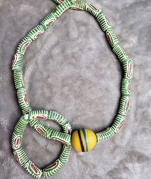 Asantewaa Unisex African bead necklace and bracelet set